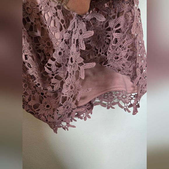 Wren & Ivory Mauve Lace Dress Size Medium - Picture 8 of 11